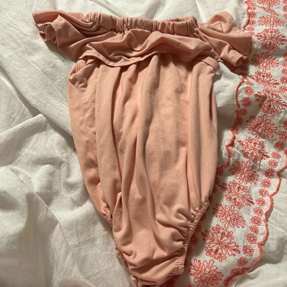 Over the shoulder onesie super adorable! Will bundle with other items.